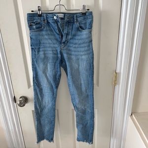 Light wash Zara Jean!